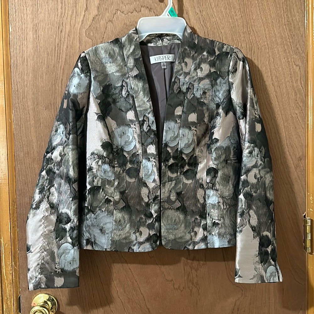 Kasper Size 2p Suit Jacket, metallic flower print